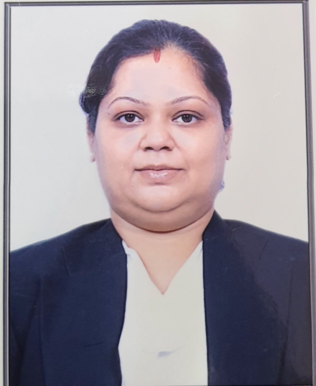 Adv. Priyanka Umesh Bhambhani